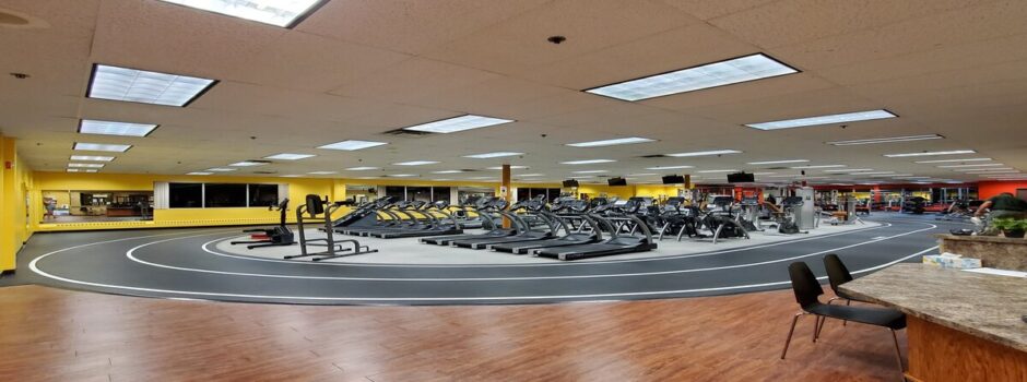 rsz_new_fc_pic_from_front_desk_full_facility_2020